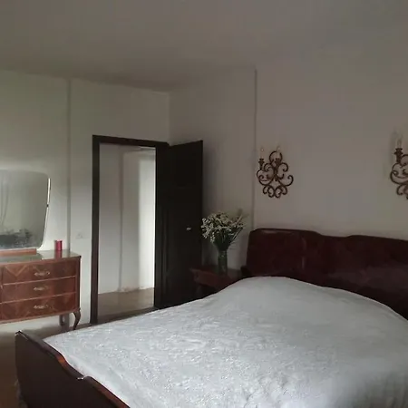 Casa Di Barignano بيت للعطل